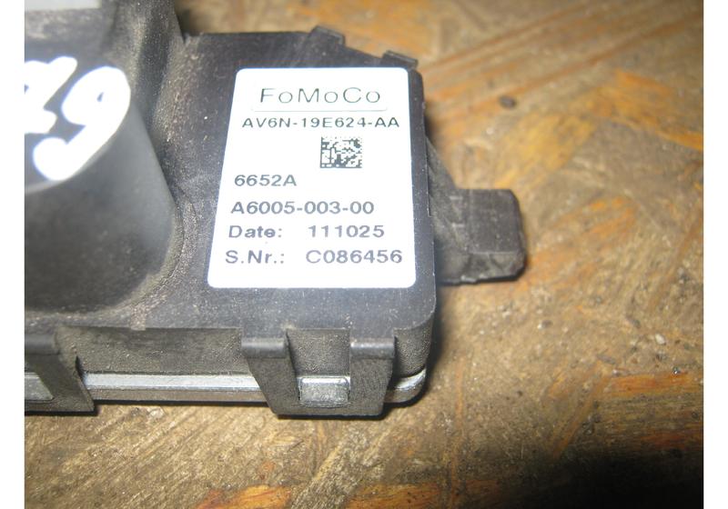 Резистор отопителя Ford Focus 3