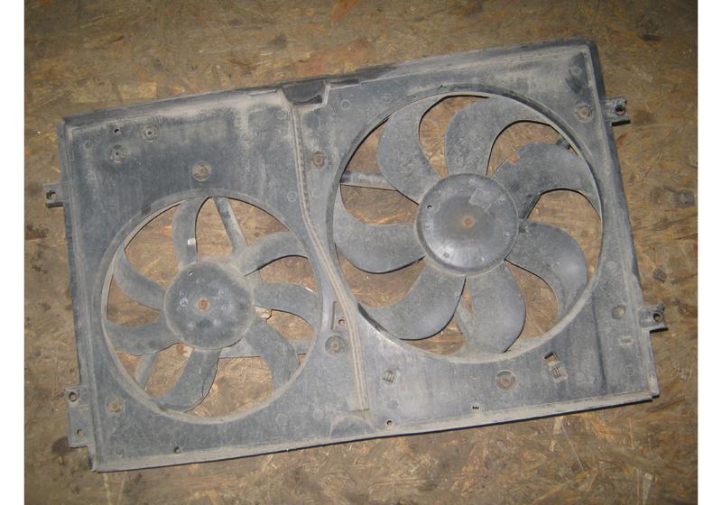 Вентилятор радиатора основного Volkswagen Bora 
