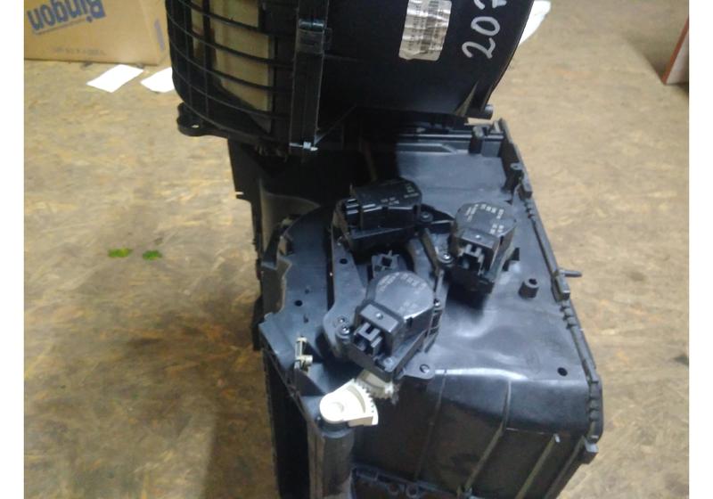 Корпус отопителя Ford Mondeo 3