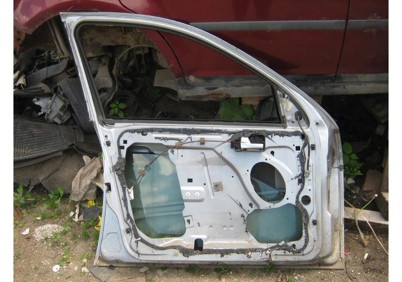 Дверь передняя левая Ford Mondeo 3
