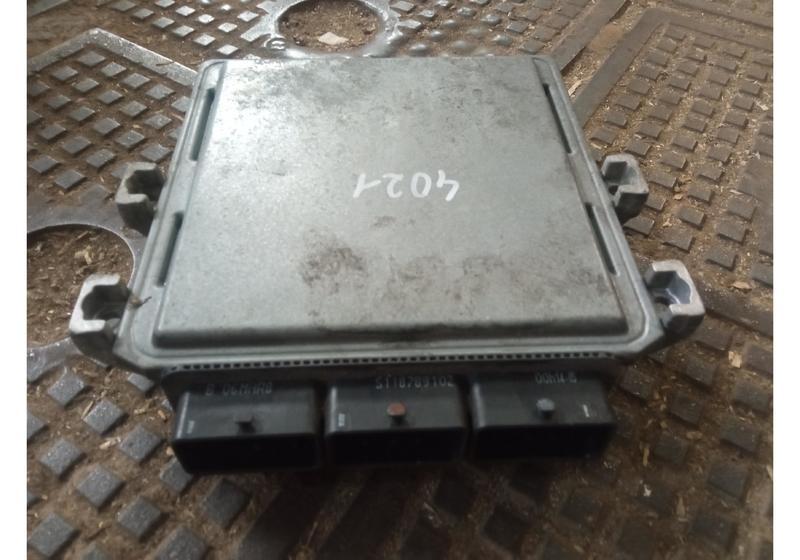 Блок управления двигателем Jaguar XF X250