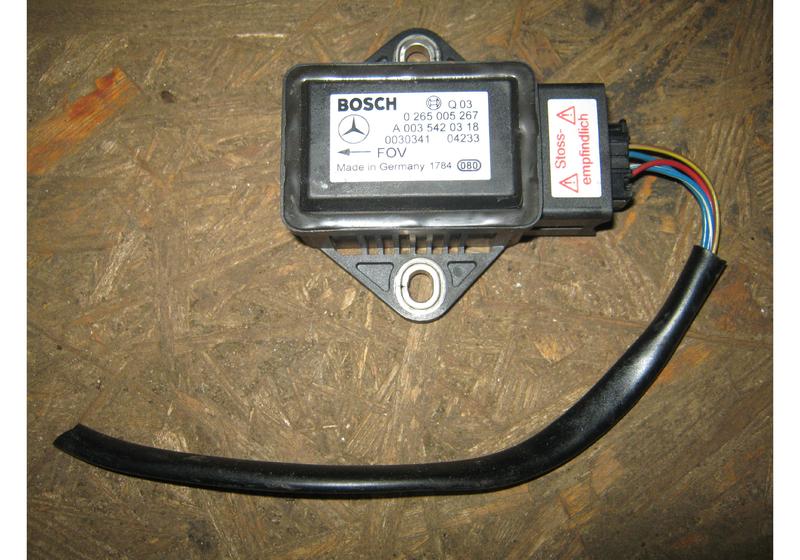 Датчик ускорения