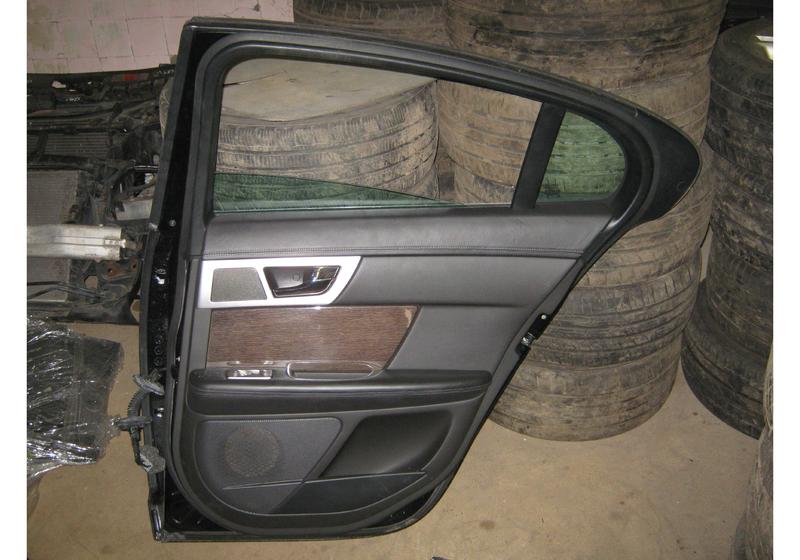 Дверь задняя правая Jaguar XF X250