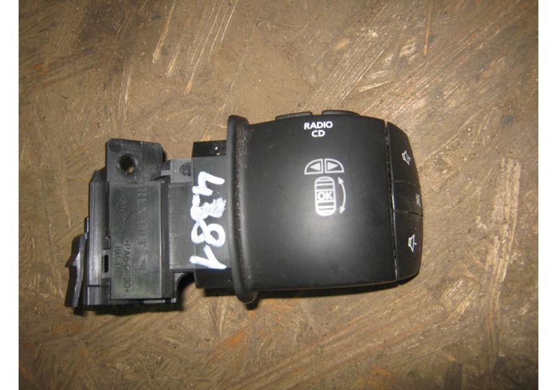 Переключатель подрулевой управления магнитолой Renault Megane 3