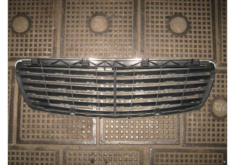 Решетка радиатора Mercedes-Benz E-Класс W211
