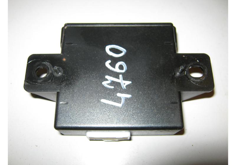 Блок управления центральным замком Nissan Qashqai J10