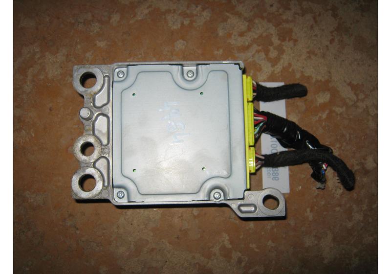 Блок SRS Nissan Qashqai J10