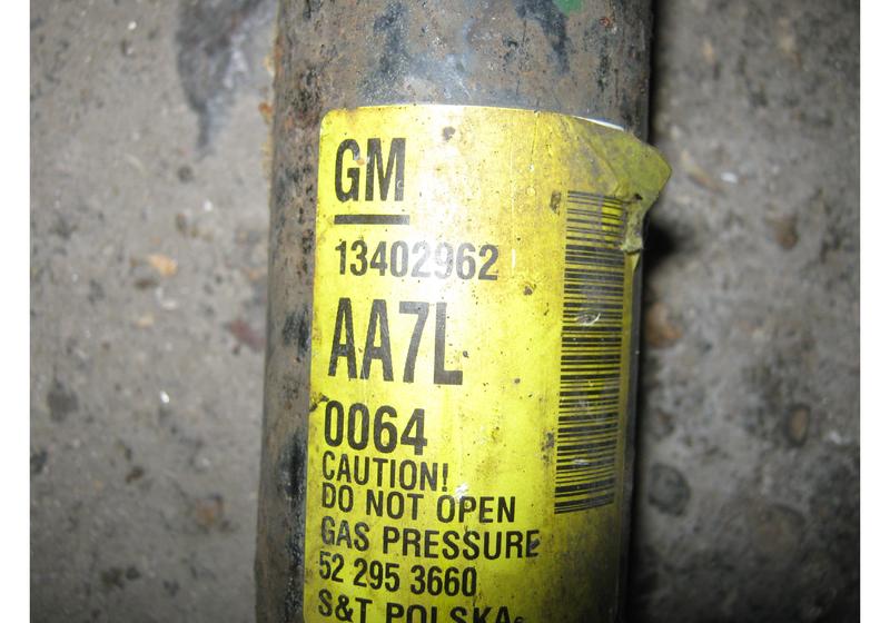 Амортизатор задний Opel Astra J