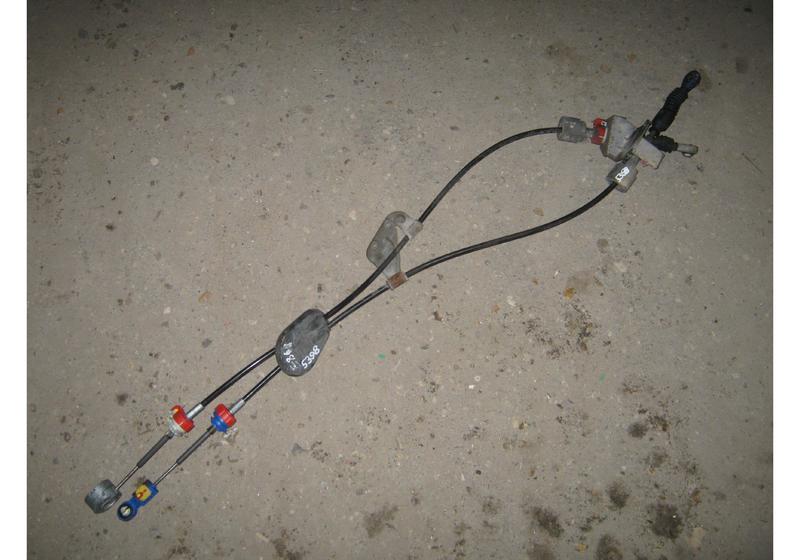 Трос кулисы КПП Nissan Qashqai J10