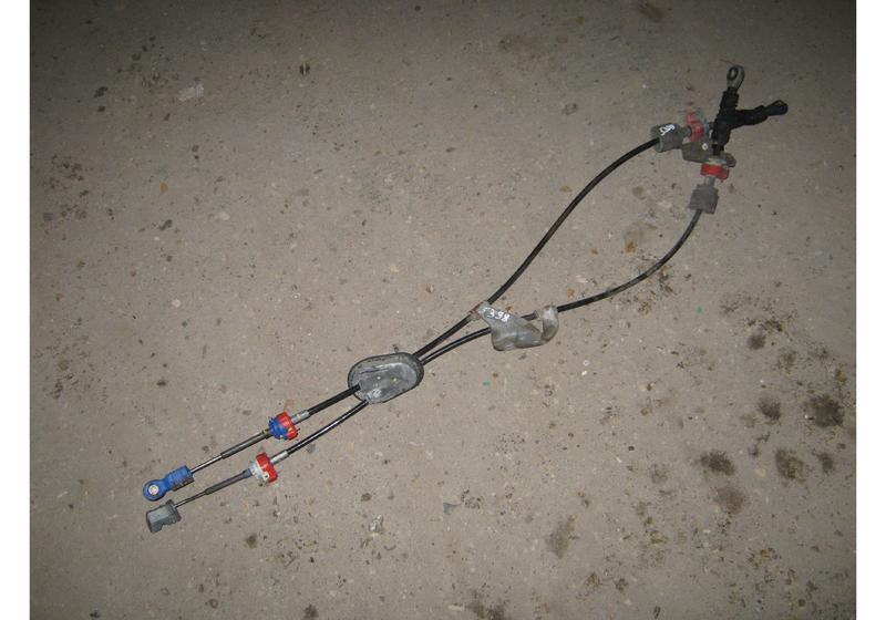 Трос кулисы КПП Nissan Qashqai J10