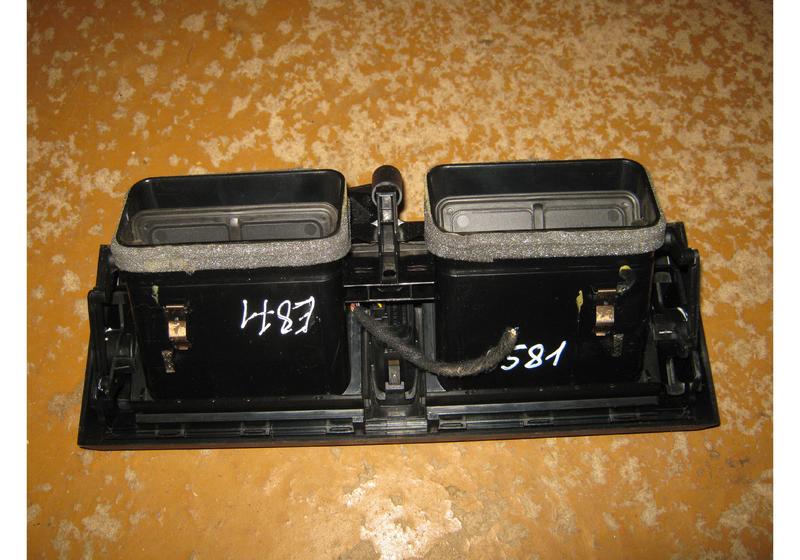Дефлектор воздуховода BMW X3 E83