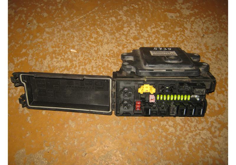 Электронный блок управления (ЭБУ) Jeep Grand Cherokee WH WK