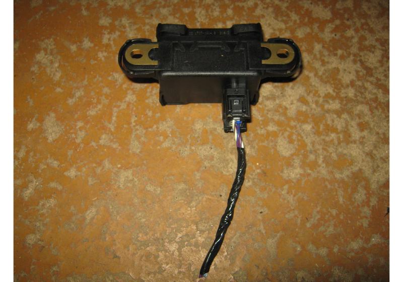 Датчик ускорения Jeep Grand Cherokee WH WK