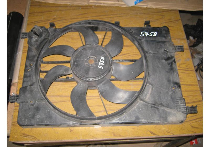 Вентилятор радиатора основного