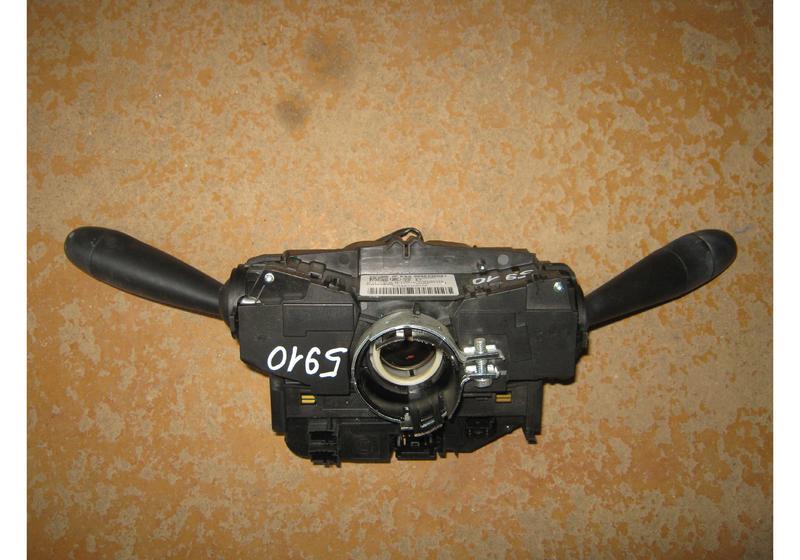 Переключатель подрулевой Peugeot 3008 U5