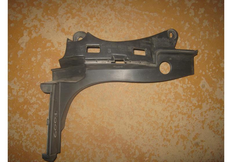 Кронштейн заднего бампера левый Peugeot 3008 U5