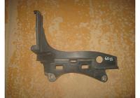 Кронштейн заднего бампера правый Peugeot 3008 U5