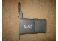 Кронштейн переднего бампера правый Peugeot 3008 U5