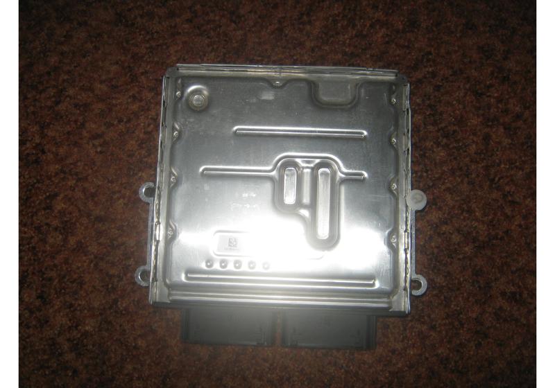 Блок управления двигателем Ford Escape 4 MK4