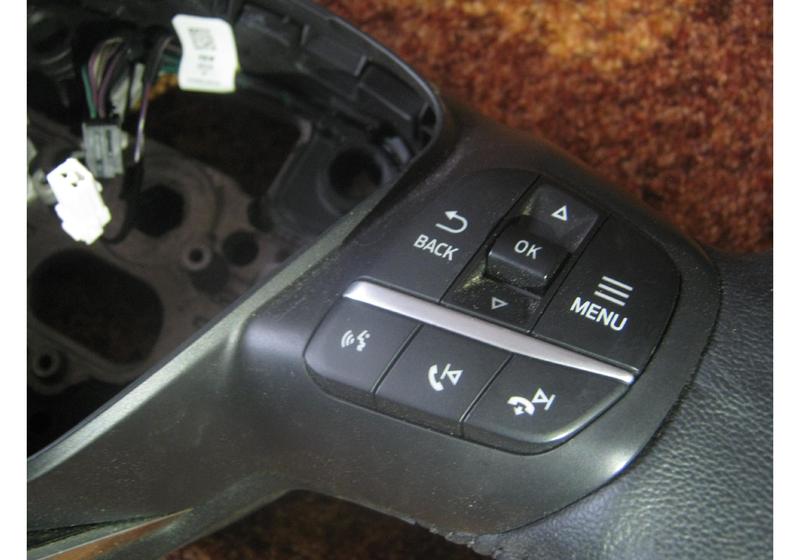 Руль Ford Escape 4 MK4