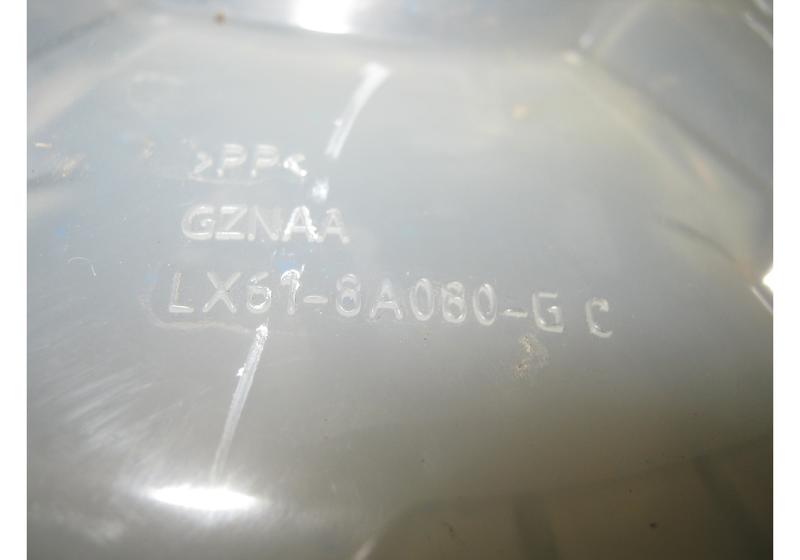 Расширительный бачок Ford Escape 4 MK4