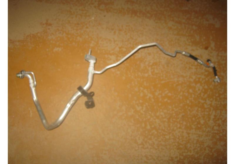 Трубка кондиционера Ford Escape 4 MK4