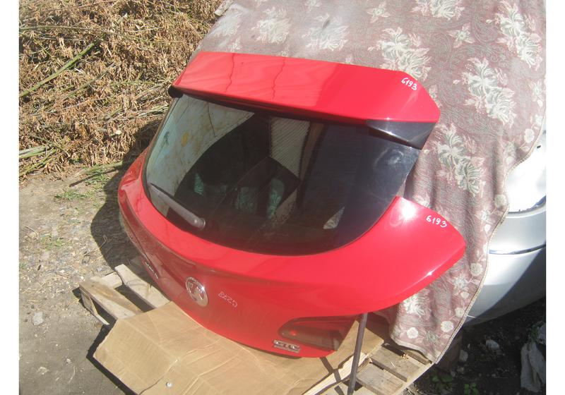 Дверь багажника Opel Astra J