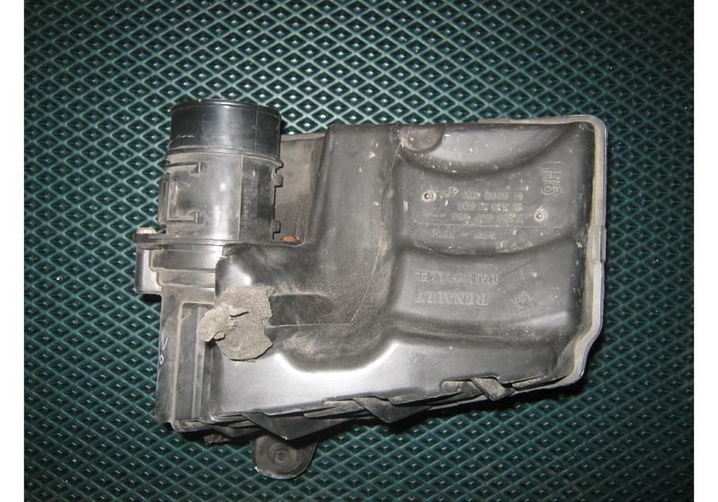 Корпус воздушного фильтра Renault Megane 3