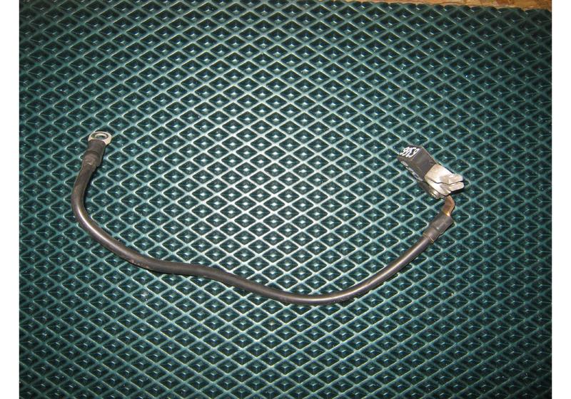 Клемма аккумулятора минус Mercedes-Benz E-Класс W212