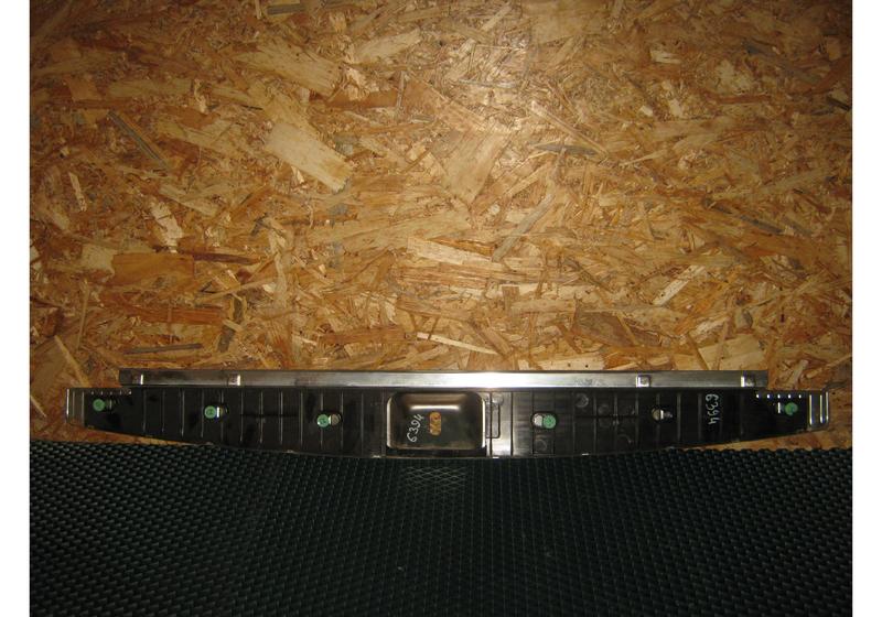 Накладка порога багажника Mercedes-Benz E-Класс W212