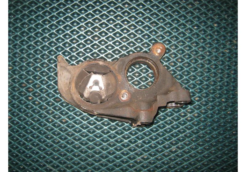 Кронштейн промежуточного вала