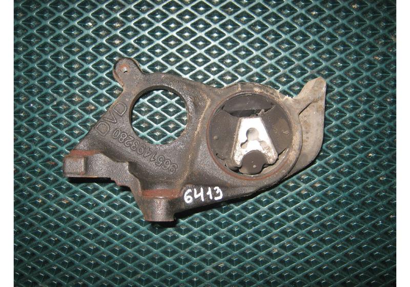 Кронштейн промежуточного вала Peugeot 3008 U5