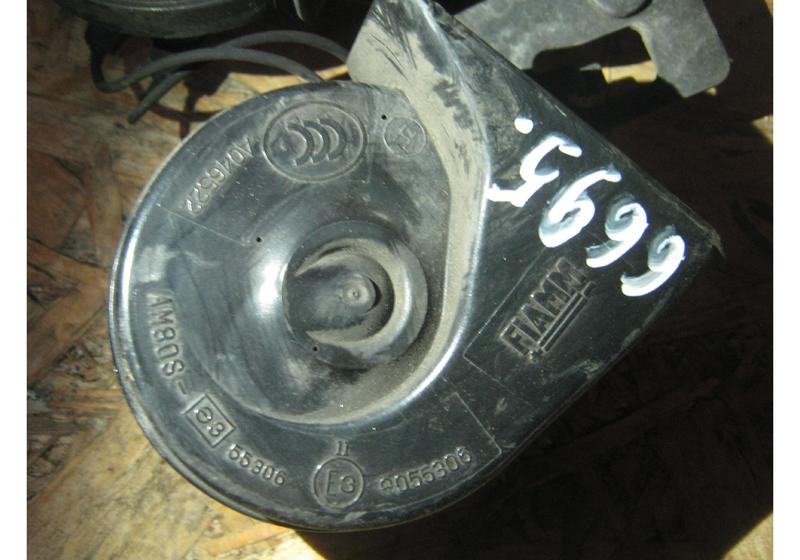 Сигнал звуковой Renault Megane 3