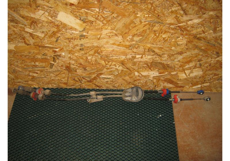 Трос кулисы КПП Nissan Qashqai J10