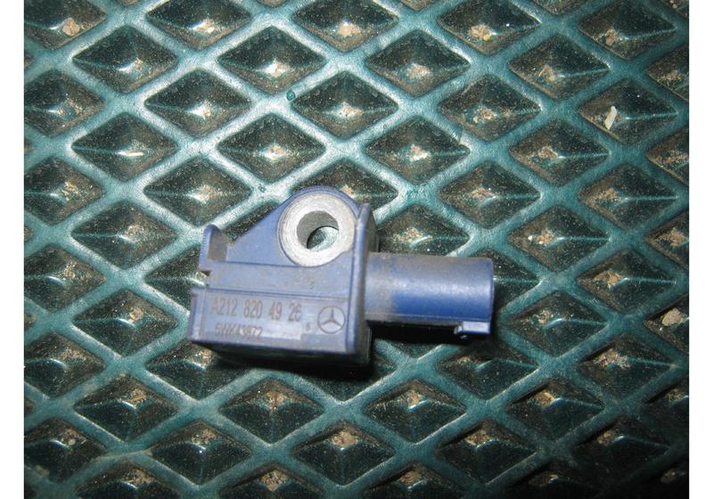 Датчик удара Mercedes-Benz E-Класс W212