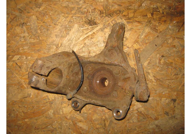 Кулак передний правый Mini Cooper S R56