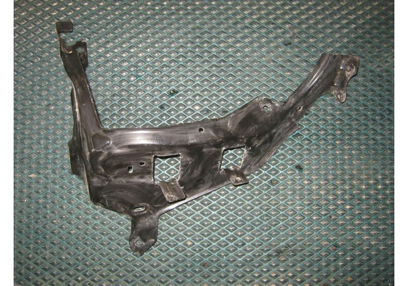 Кронштейн крепления фары Mini Clubman Cooper F54