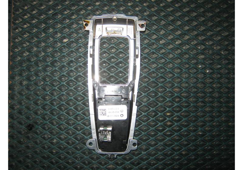 Кнопка ручника BMW X5 E70