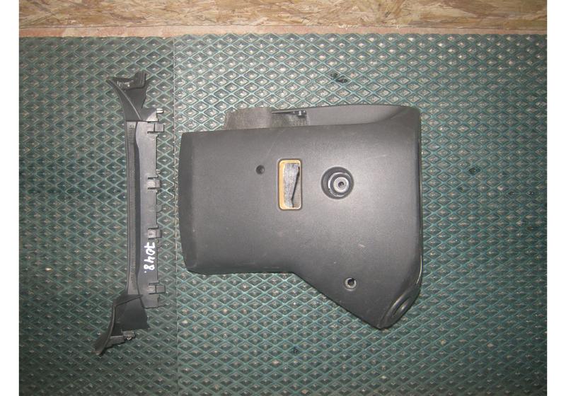 Кожух рулевой колонки Opel Astra J