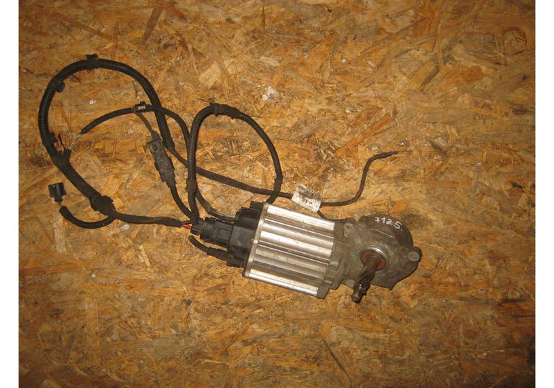 Рулевая рейка Opel Astra J