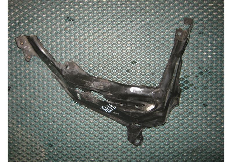 Кронштейн крепления фары Mini Clubman Cooper F54