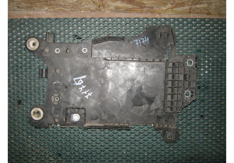 Крепление АКБ Mini Clubman Cooper F54