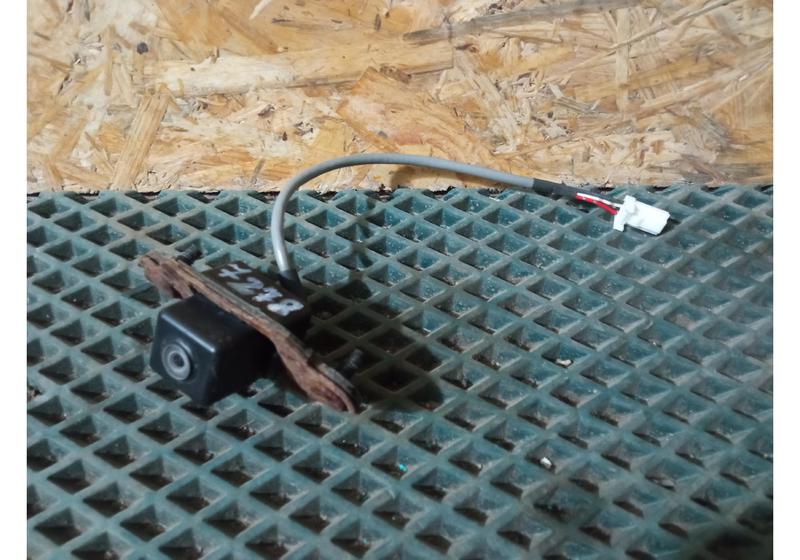 Камера заднего вида Nissan Qashqai J10