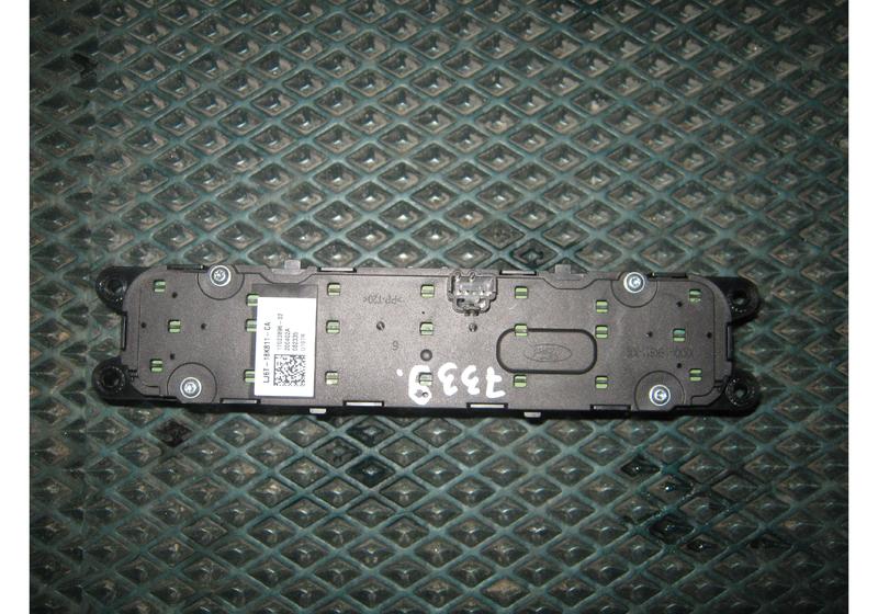 Блок управления магнитолой Ford Escape 4 MK4