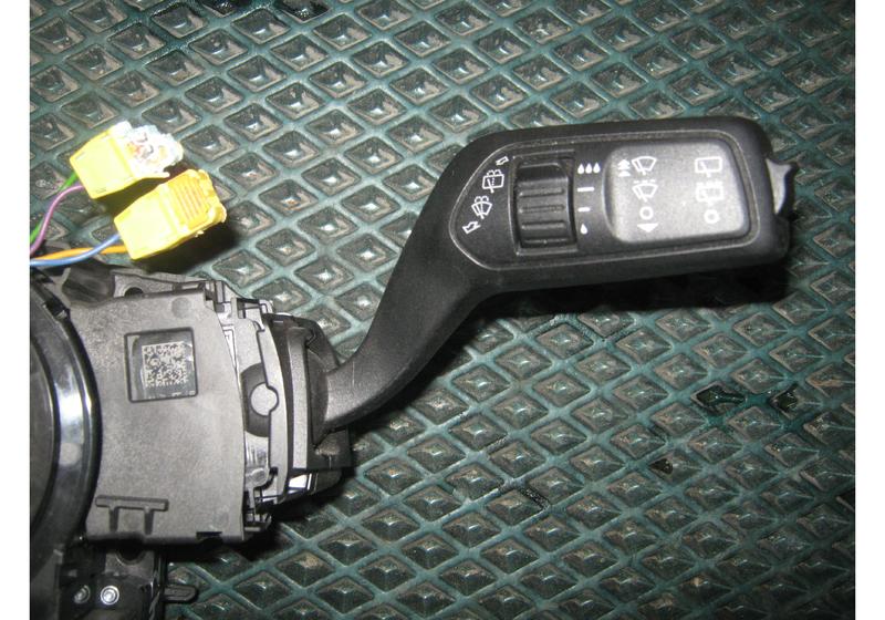 Переключатель стеклоочистителей подрулевой Ford Escape 4 MK4