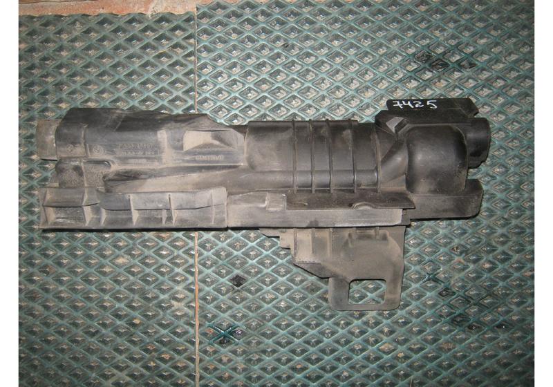 Кронштейн радиатора BMW X3 E83