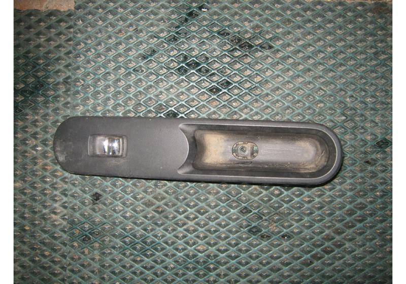 Кнопка стеклоподъемника