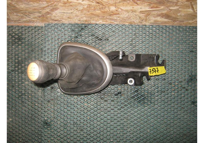 Кулиса КПП Nissan Qashqai J10