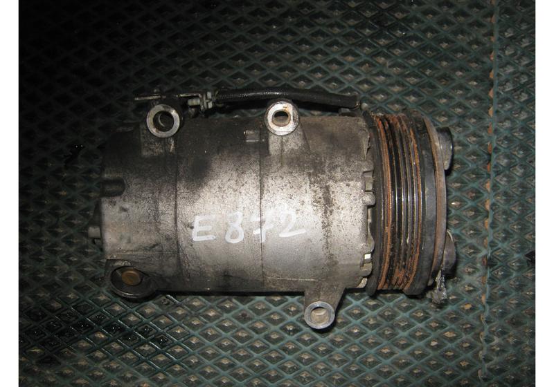 Компрессор кондиционера Ford Kuga 1