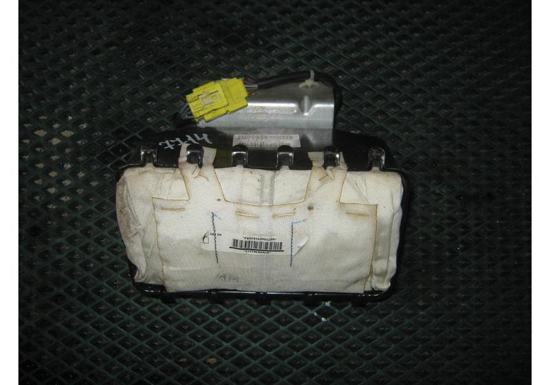 Подушка безопасности в торпеду